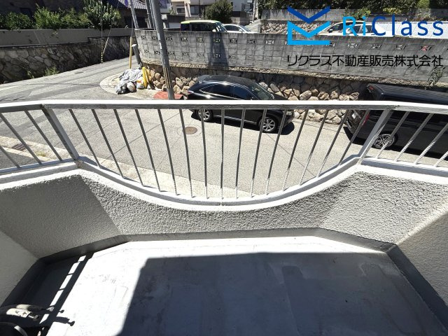 中古戸建　神戸市灘区篠原北町２丁目1のバルコニー|バルコニー付きです