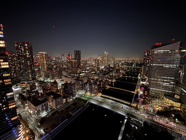 北側バルコニーからの眺望（夜景）