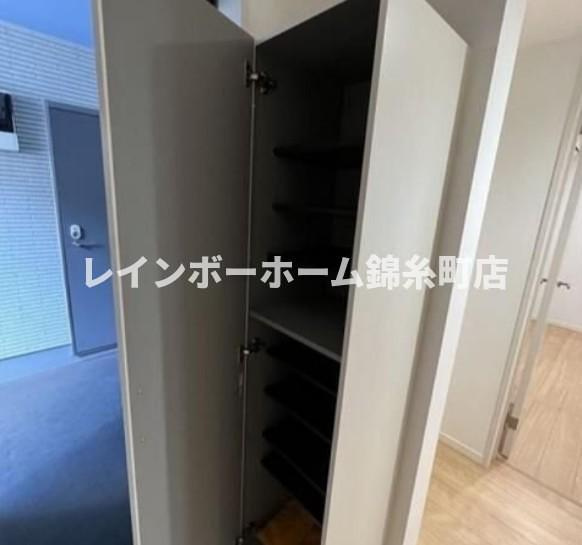 Let's Smartの玄関