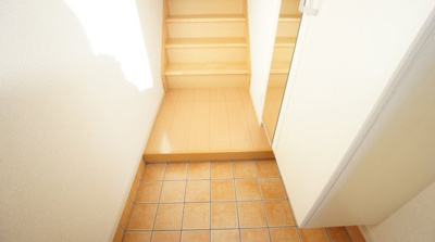 【玄関】 | プラシードつくばＢ | 反転です