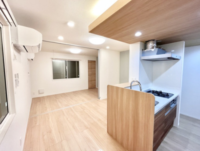 【居間・リビング】 | ラリュール清川C