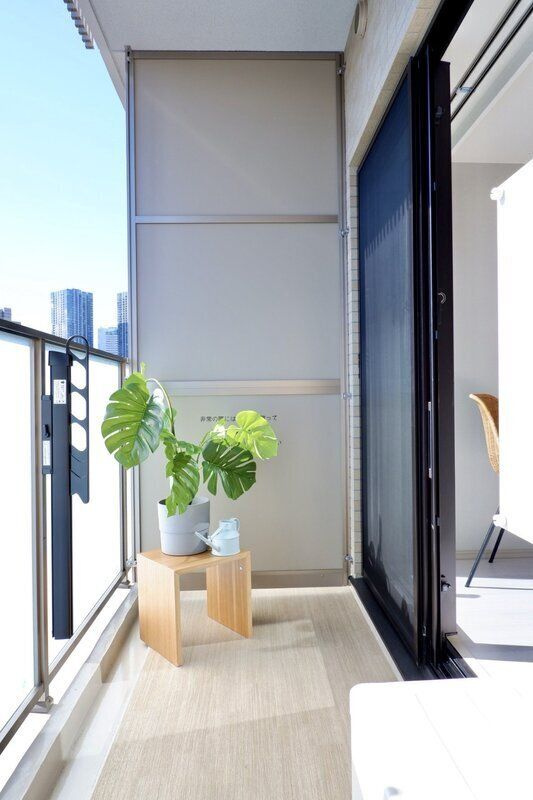 ONE ROOF RESIDENCE KIBA WESTのバルコニー