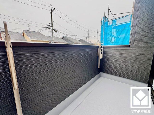 伏見区羽束師鴨川町　第3　1号棟のバルコニー
