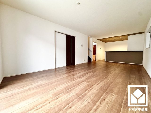 伏見区羽束師鴨川町　第3　1号棟の居間・リビング|2月27日　現地写真更新