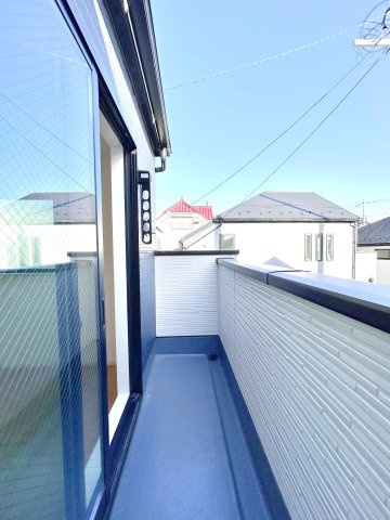 松戸市緑ケ丘２期　全２邸のバルコニー|南向きの陽当たり良好なバルコニー。※写真は施工例です