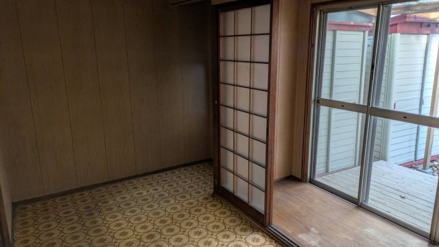 【洋室】 | 紫野上御所田町貸家