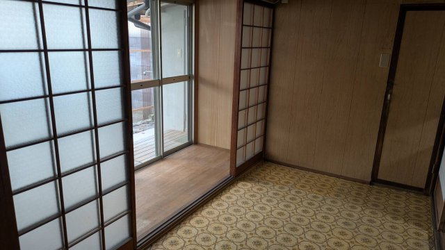 【洋室】 | 紫野上御所田町貸家