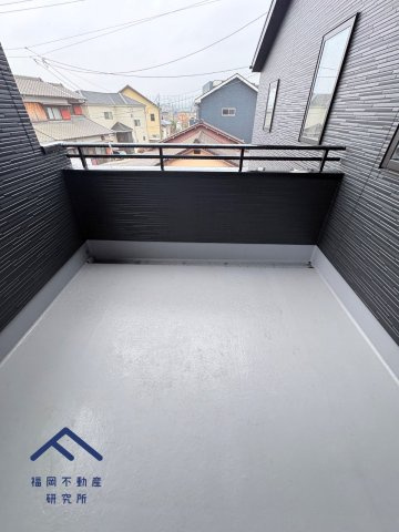 鳥栖市田代外町　戸建てのバルコニー