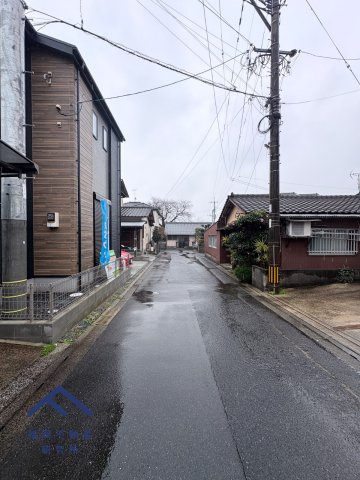 鳥栖市田代外町　戸建ての前面道路含む現地写真