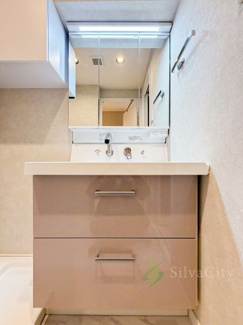 【洋室】 | 朝日中目黒マンション | 洋室　5帖　※工事中