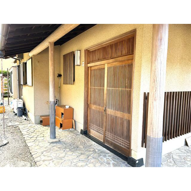 湯河原町　若草山分譲地の玄関