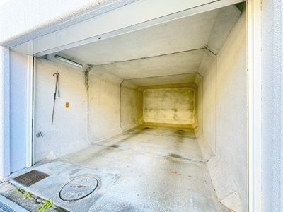 【駐車場】 | 箕面市小野原東6丁目貸家