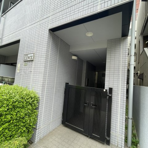 メゾンリンクス2のエントランス