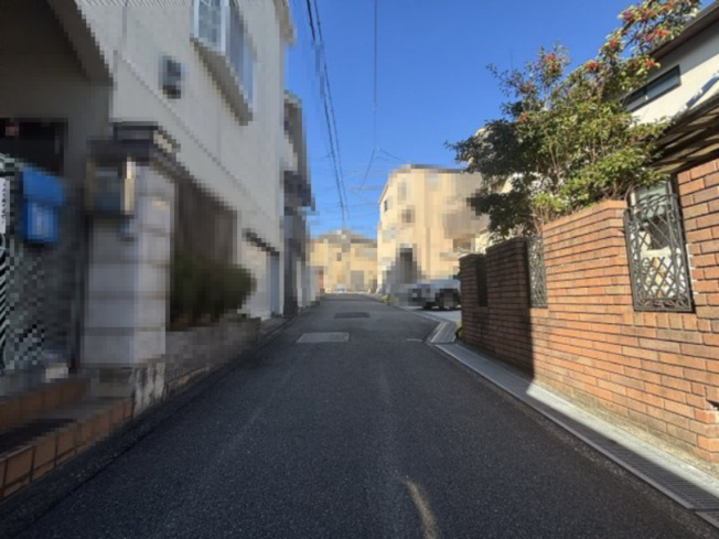 前面道路になります♪