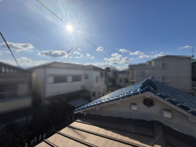 物件からの眺望です。
周囲を見渡せる開放的の空間となっております。