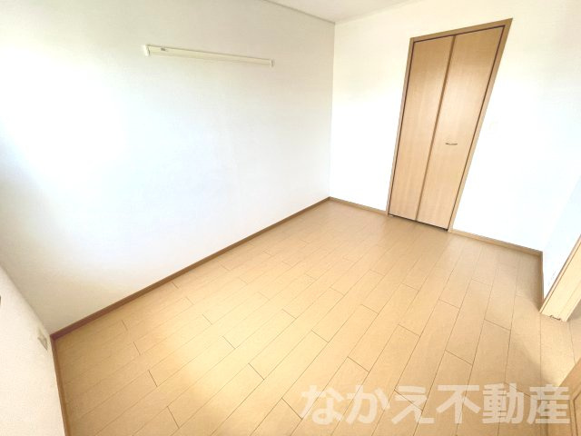 【寝室】 | 使い勝手のいい寝室です