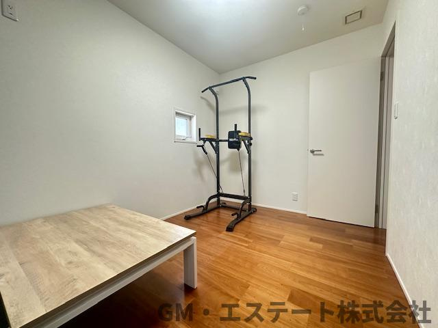 宮崎市大塚町西ノ後　中古住宅の子供部屋
