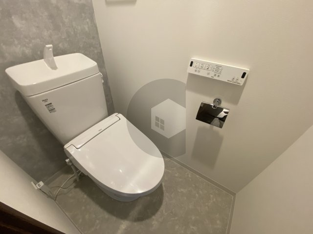 フォーリアライズ大阪エレナのトイレ