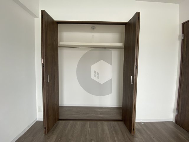 フォーリアライズ大阪エレナの収納