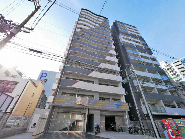 セレニテ北久宝寺の外観