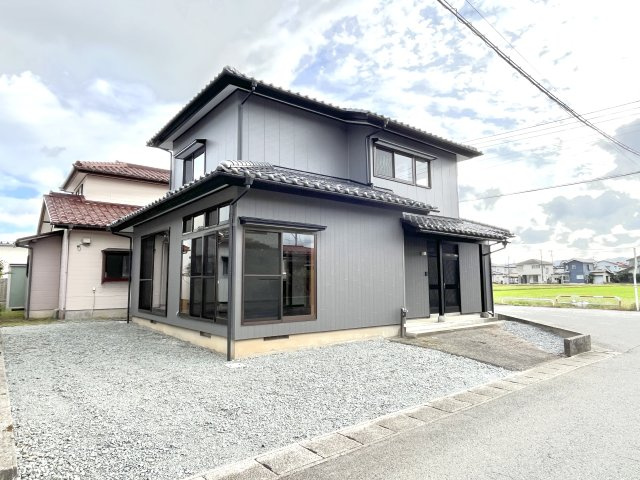 鶴岡市青柳町の外観