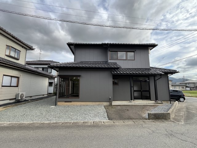 鶴岡市青柳町のキッチン