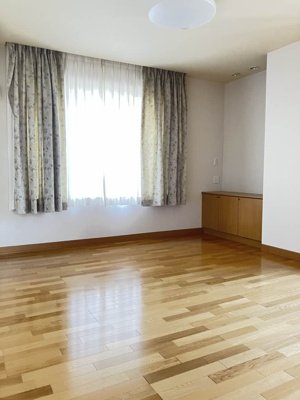 【居間・リビング】 | 江津２丁目戸建貸家