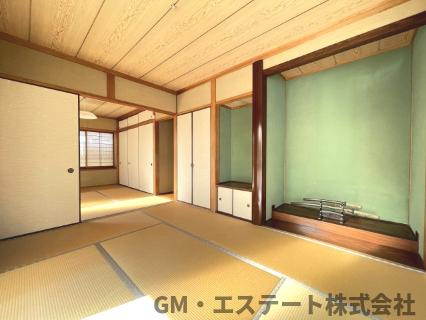 宮崎市大字赤江飛江田　中古住宅の和室