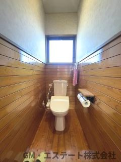 宮崎市大字赤江飛江田　中古住宅のトイレ