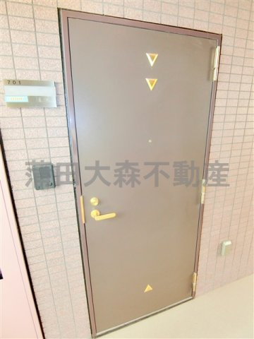 エクセルダイア蒲田Ⅲの玄関