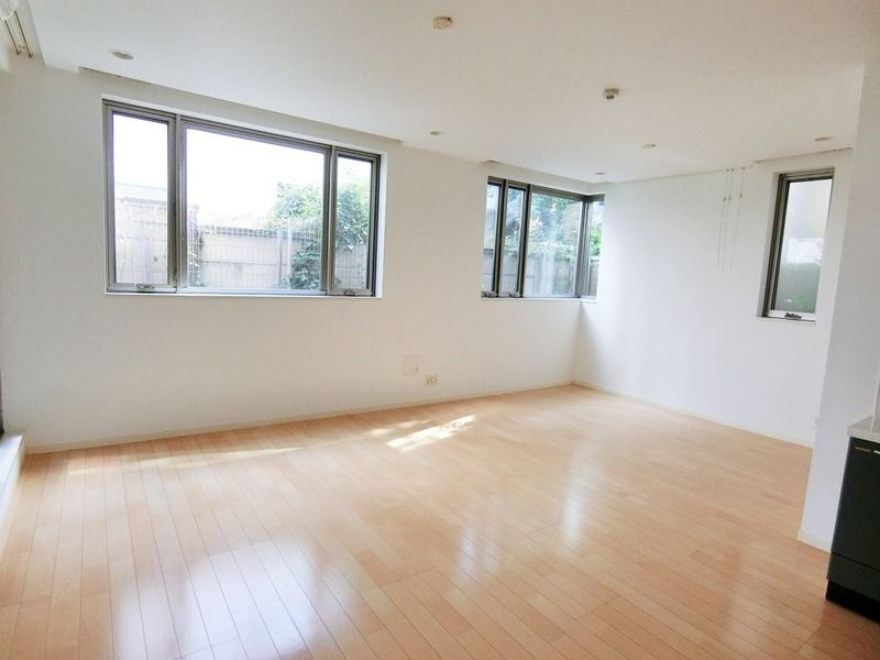 プロスペクト初台の洋室