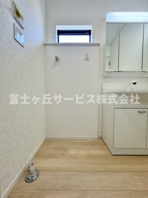 【ランドリースペース】 | 島田市金谷東2丁目 9期 新築一戸建て 4号棟 | 洗濯機置き場です