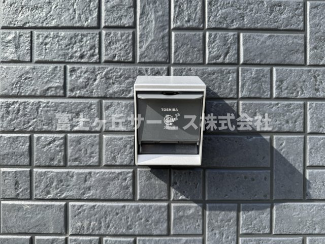【設備】 | 島田市金谷東2丁目 9期 新築一戸建て 4号棟 | EV充電用コンセントです