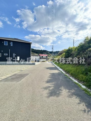【前面道路含む現地写真】 | 島田市金谷東2丁目 9期 新築一戸建て 4号棟 | 前面道路含む現地写真です