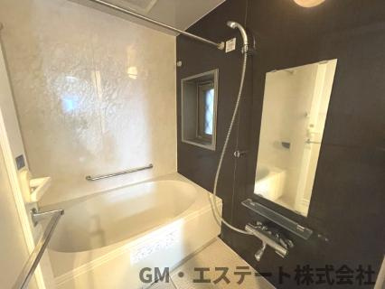 コアマンションルネス大橋の浴室