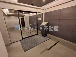 【エントランス】 | 落ち着いたエントランスです