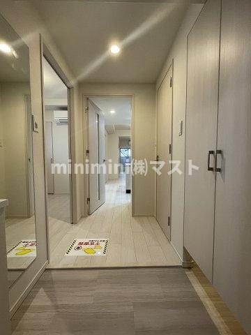 スプランディッド上本町WESTⅡの玄関|カラーバリエーション有