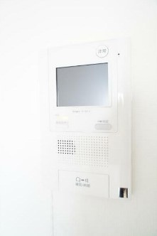 【セキュリティ】 | リージア中野新橋 | モニター付きインターホンで防犯面も安心です！