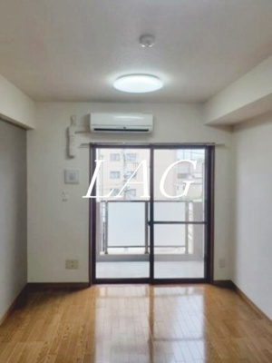 【居間・リビング】 | グランド・ガーラ南大井 | 洋室のお部屋です。