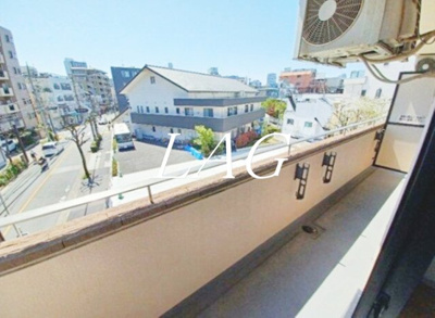 【バルコニー】 | エジソンハウス | バルコニーです。
