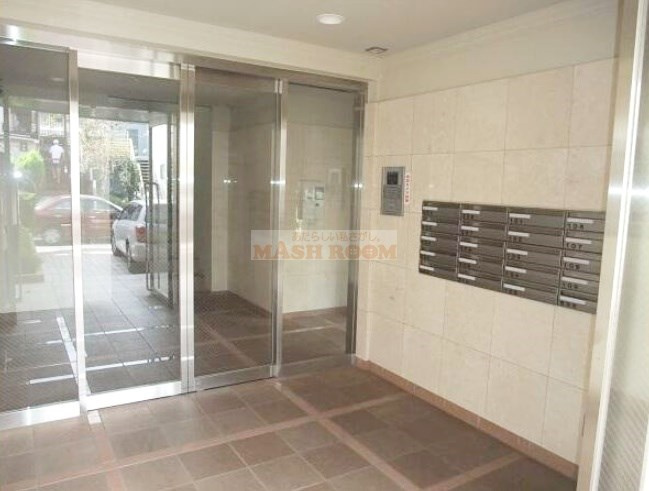 中野区若宮３丁目の賃貸マンションの外観