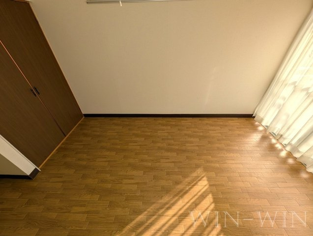 セントラルヒルズ Cの居間・リビング|イメージ（同施工会社同一モデルの写真です）