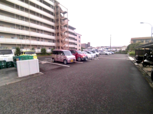 【駐車場】 | 富士見ニューライフ | 敷地内駐車場（空き状況要確認）