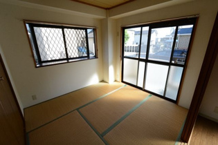 ファミーユ宝塚の和室