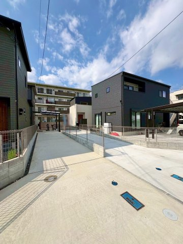 栗東市小柿10丁目　新築戸建ての外観