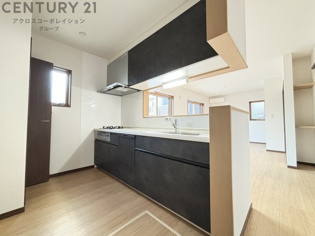 武庫之荘東2丁目戸建西棟のキッチン