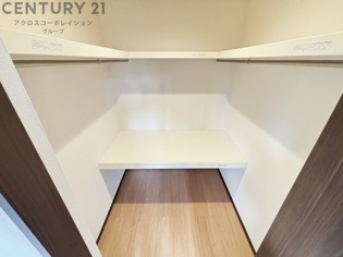 武庫之荘東2丁目戸建西棟の収納