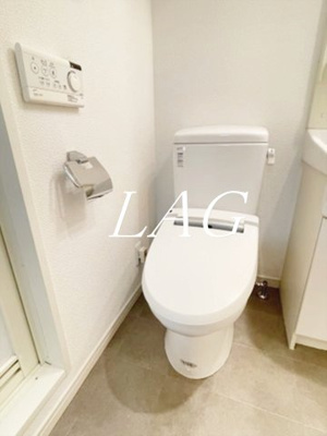 【トイレ】 | スカイコート牛込神楽坂 | トイレです。