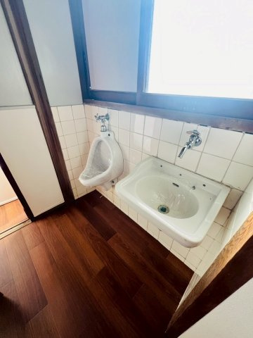 永楽町2丁目戸建のトイレ