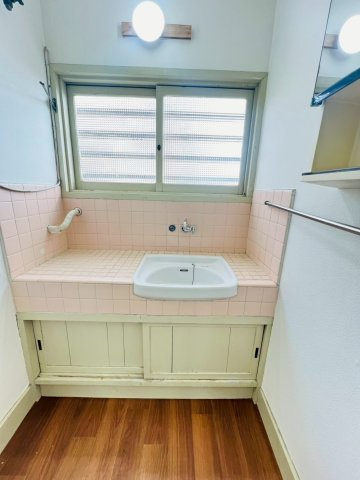 永楽町2丁目戸建の洗面所